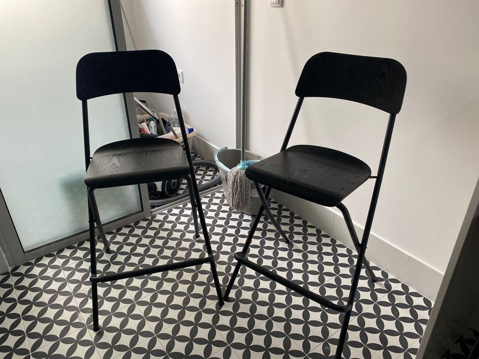 Cadeiras altas cozinha