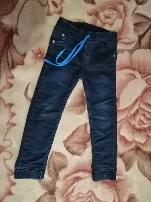 Штани дитячі теплі.