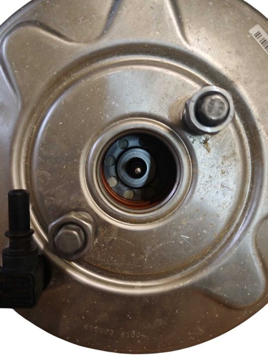 Serwo hamulcowe opel Insignia B 2018