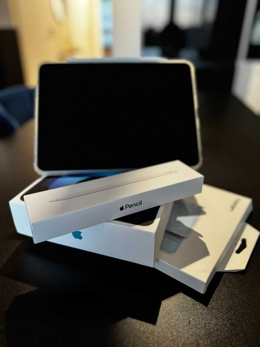 iPad Air 5 (A2588) M1 64 GB Wi-Fi + Apple Pencil 2 + Etui Spigen