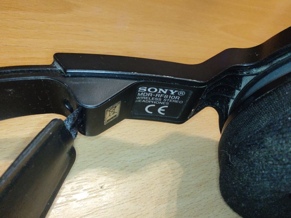 słuchawki bezprzewodowe Sony MDR-RF810R stereo mono