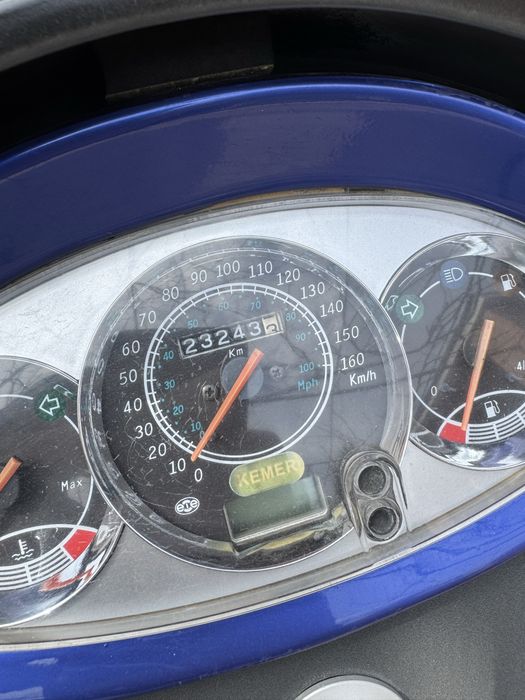 Априлия мопед 250 куб