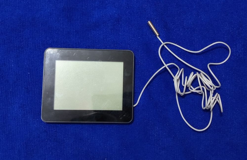 Termometr z wyświetlaczem