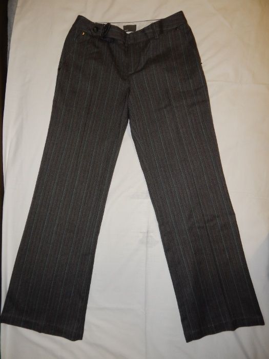 Серые брюки Mexx в тонкую полоску. Размер 10 (38).