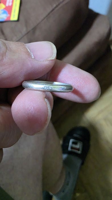 Aliança clássica em prata de lei