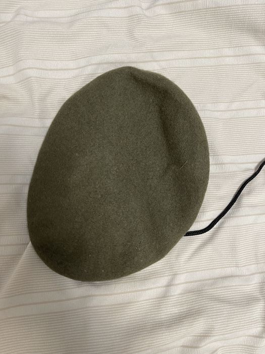 Берет для голови