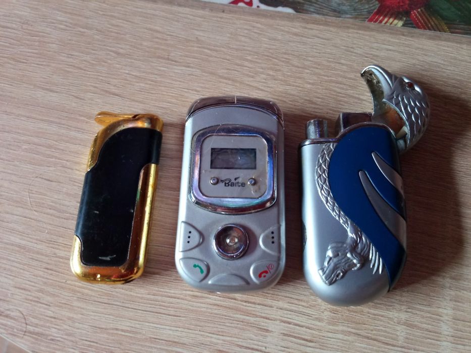 Продам зажигалки