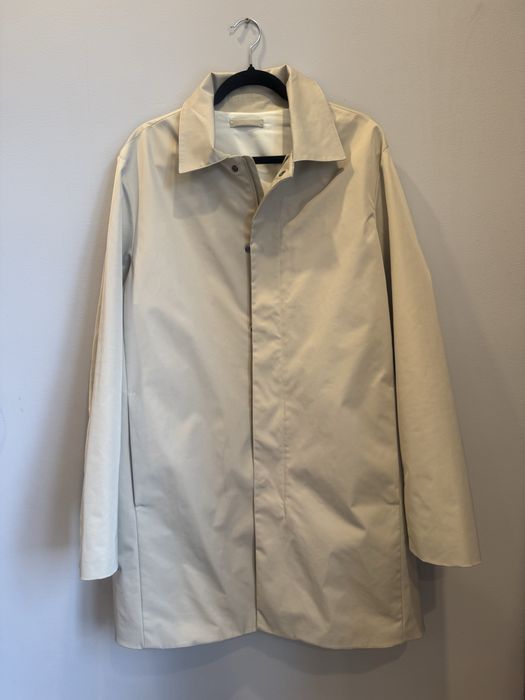 Пальто Mango нове