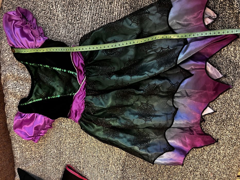 Сукня відьмочки на хелловін