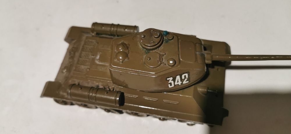 Танк Т 34 модель