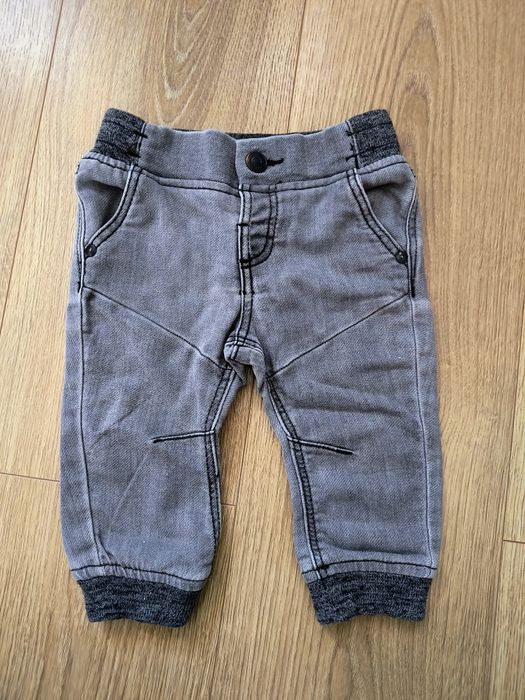 Niemowlęce spodenki Baby Boy rozmiar 74 cm