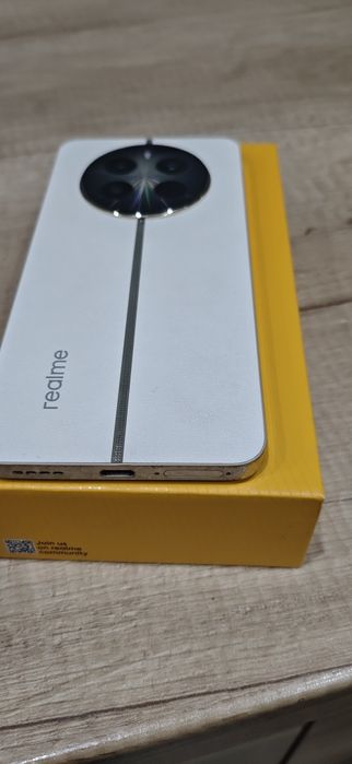 Realme 12+5g 256Gb bardzo ładny