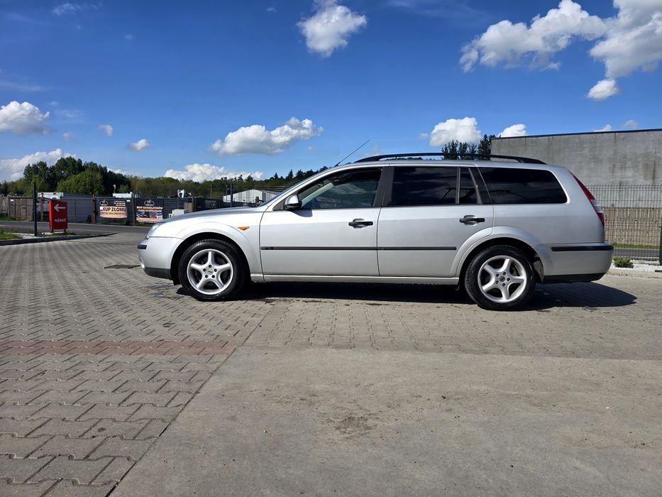 Ford Mondeo mk3 kombi 1.8 Ben 110KM Hak,