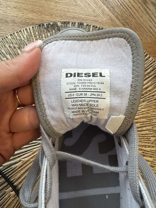 Продам кеды  DIESEL 38р.