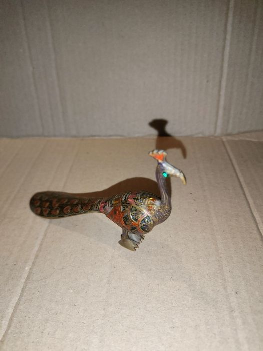 Kolekcja figurek z mosiądzu