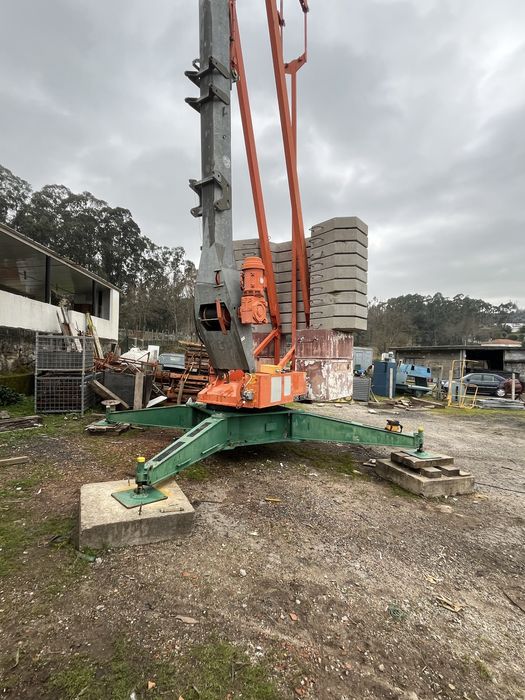 Grua automontante potain hd40