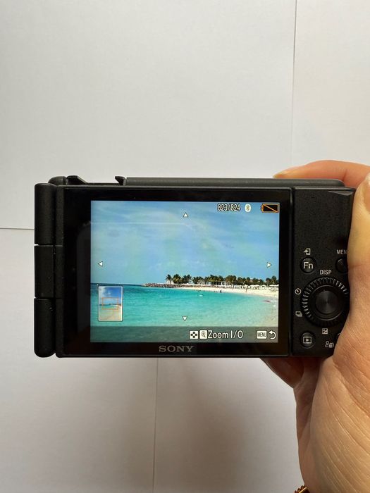 Sony ZV-1 Mark II + Flash — Como Novo