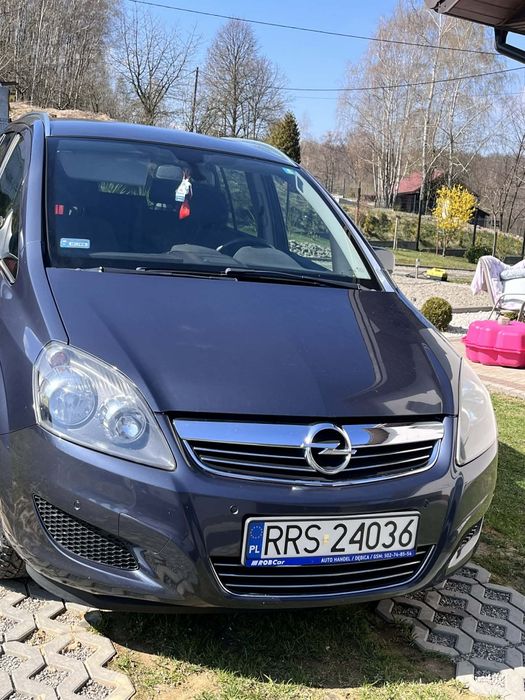 Zafira b LIFT 1.8 140KM LPG Super Stan
