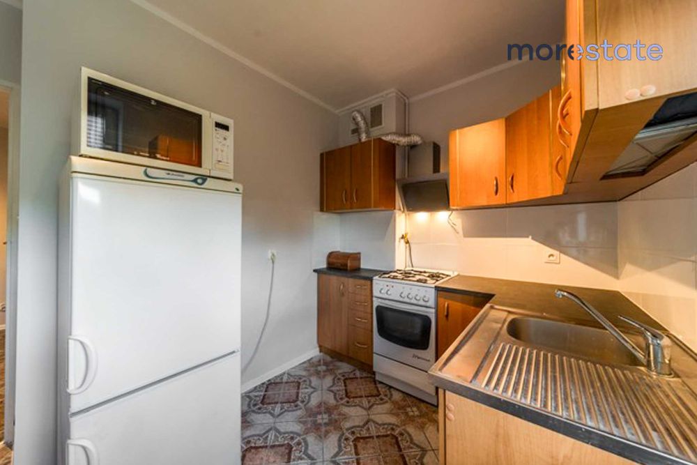 Duża kawalerka z osobną kuchnią, balkonem i piwnicą / 36 m² / zwierzęta akceptowalne - Więcej