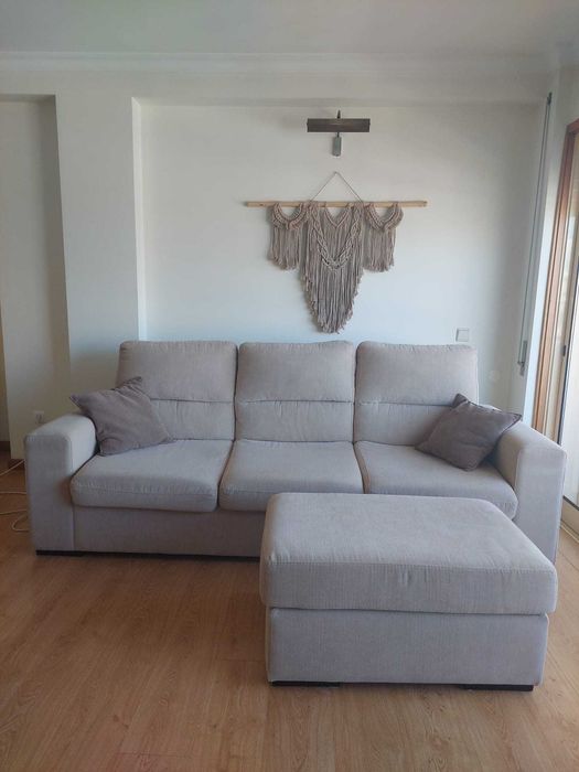 Sofá Beje + puff (chaise long "amovível")