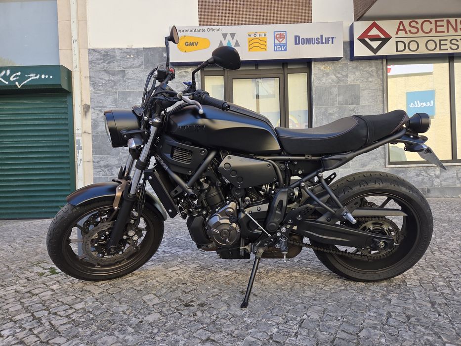 Yamaha XSR 700 impecável