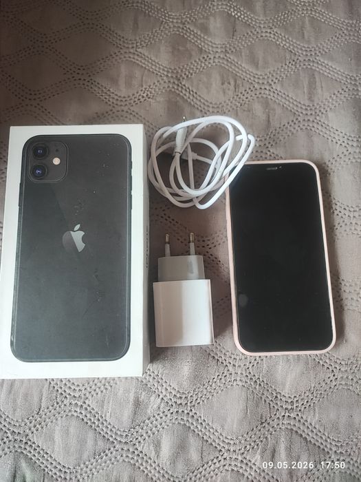 Продам Iphone 12 включився і не включаєтся