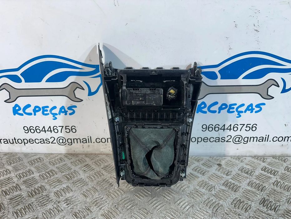 Consola Central Apoio de Braço Original Mercedes Benz A1766801250