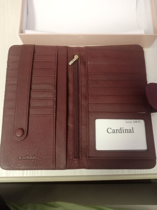 Шкіряні гаманці Кардинал