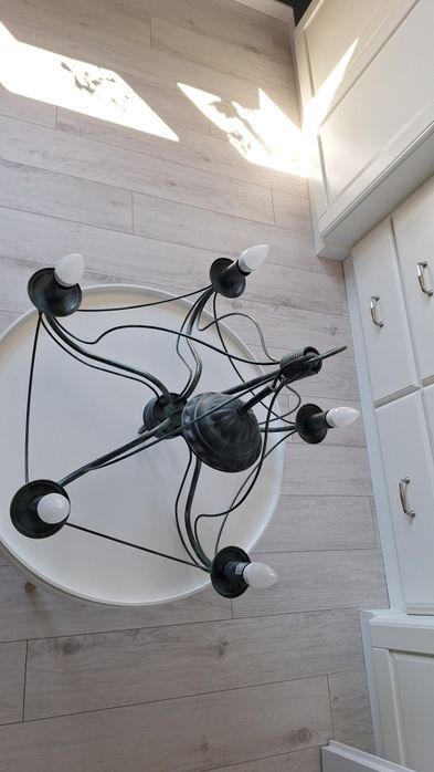 Lampa wisząca patynowana