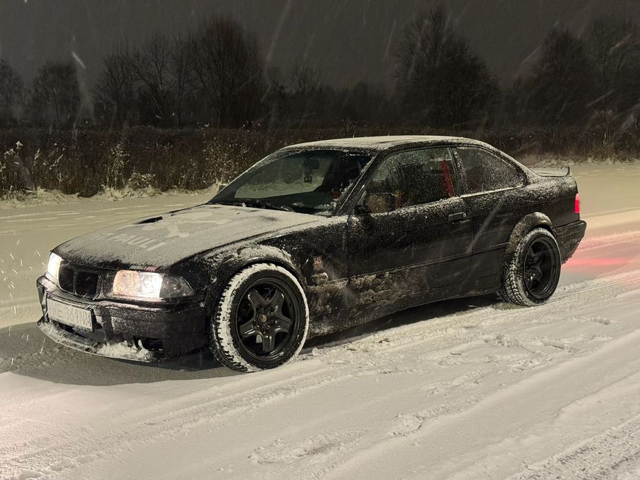 BMW Seria 3 BMW E36 coupé drift daily