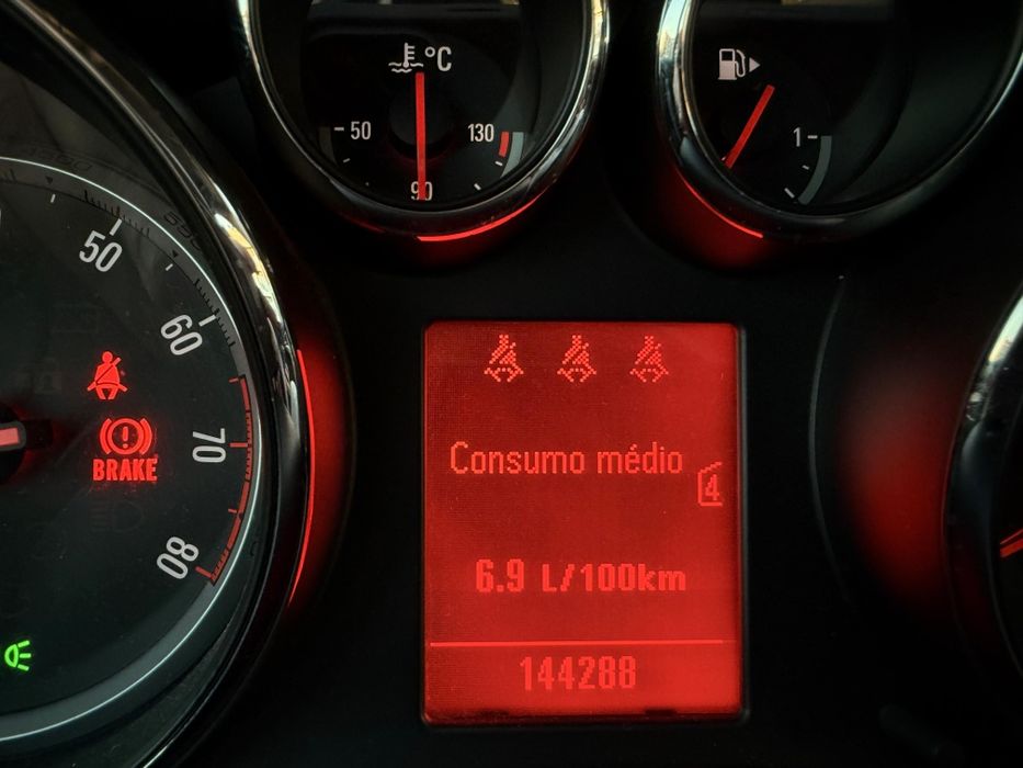 Opel Astra J 1.4 100cv de 2010