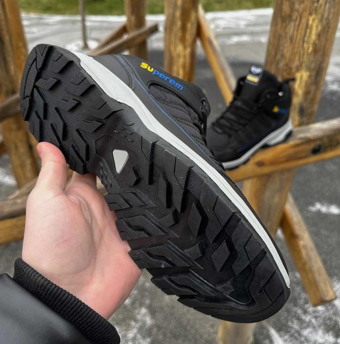 Мужские Зимние Кроссовки на Меху Черные с белым Высокие Ботинки