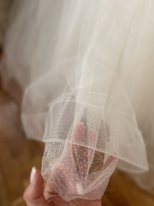 Весільна сукня,ніжна