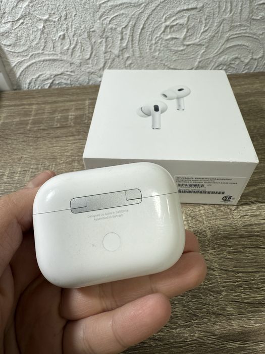 Кейс для AirPods Pro 2 MagSafe Charging Case USB-C