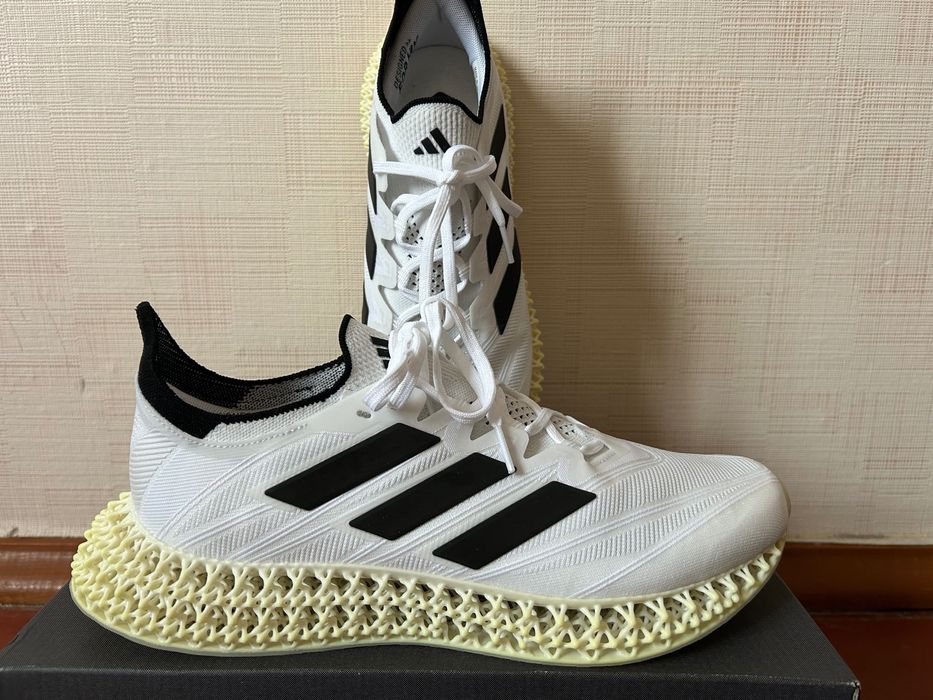кросовки Addidas 4DFWD running 9,5 US (муж)
