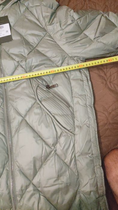 Пуховик зимовий розмір 48-52