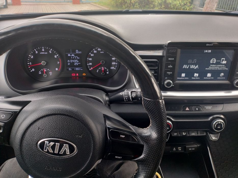 Sprzedam Kia Stonic