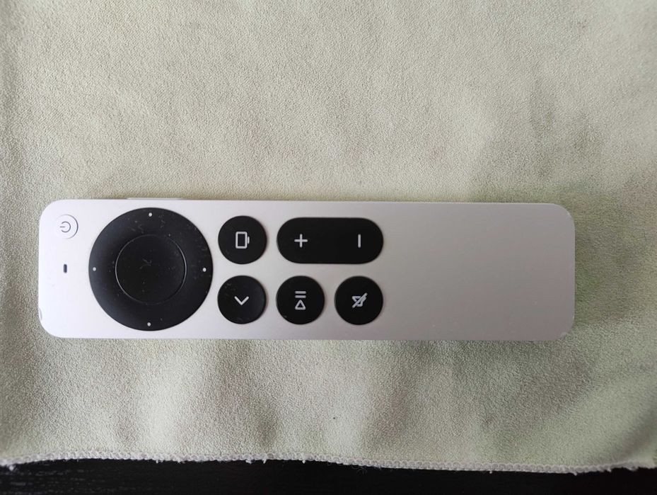 Apple TV 4K e Comando - A funcionar a 100%