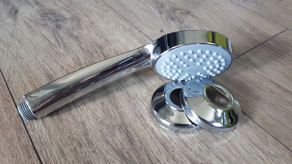 Душевая лейка, аэратор с шлангом, эксцентрики