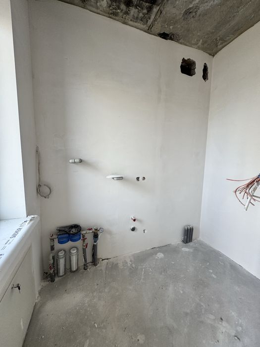 Продаж будинку в чудовій локаціі