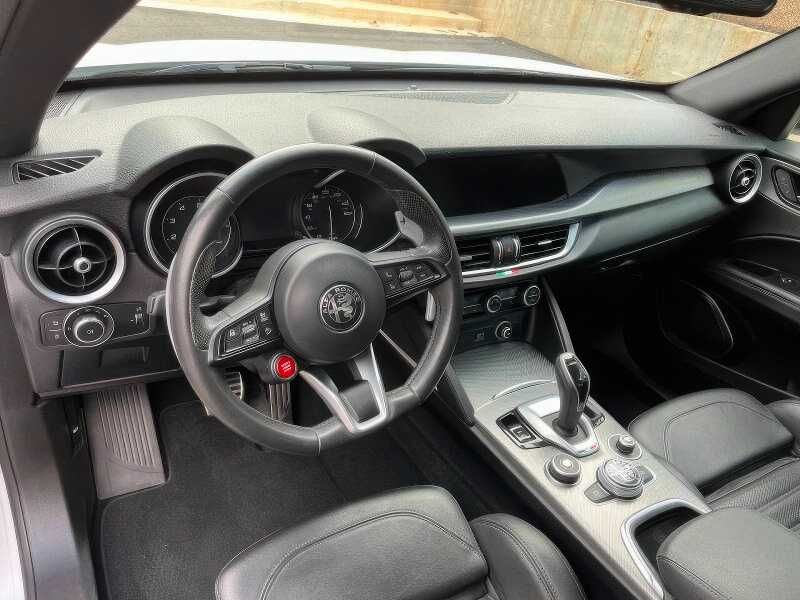 2023 Alfa Romeo Stelvio Veloce