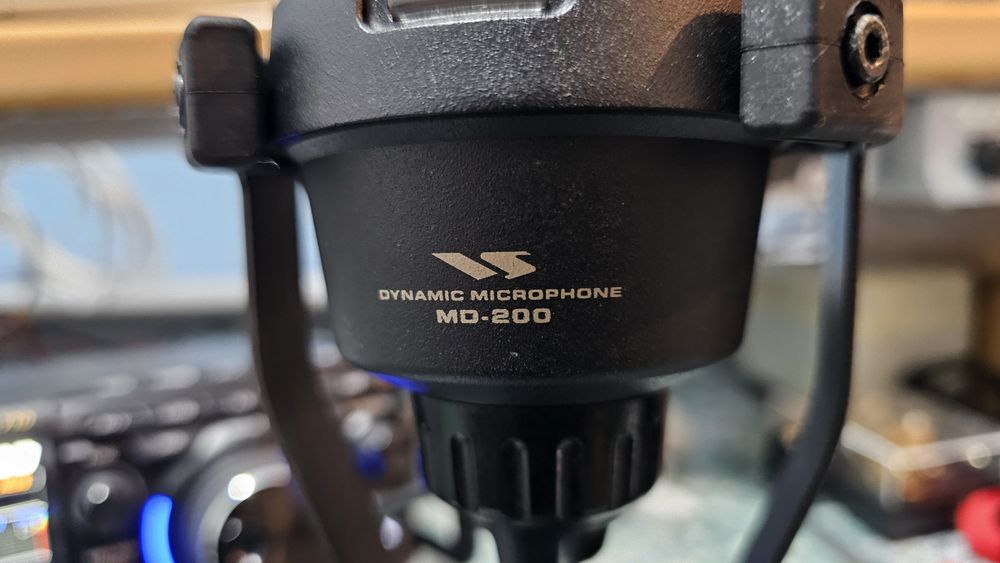 Mikrofon Yaesu MD-200