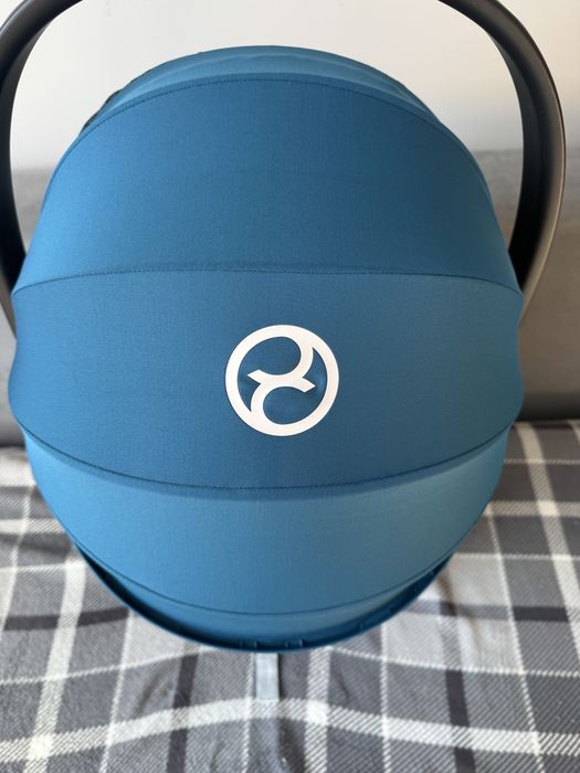 Автокрісло Cybex Cloude Z+