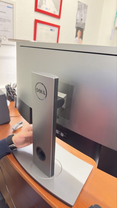 Dell UltraSharp U3419W