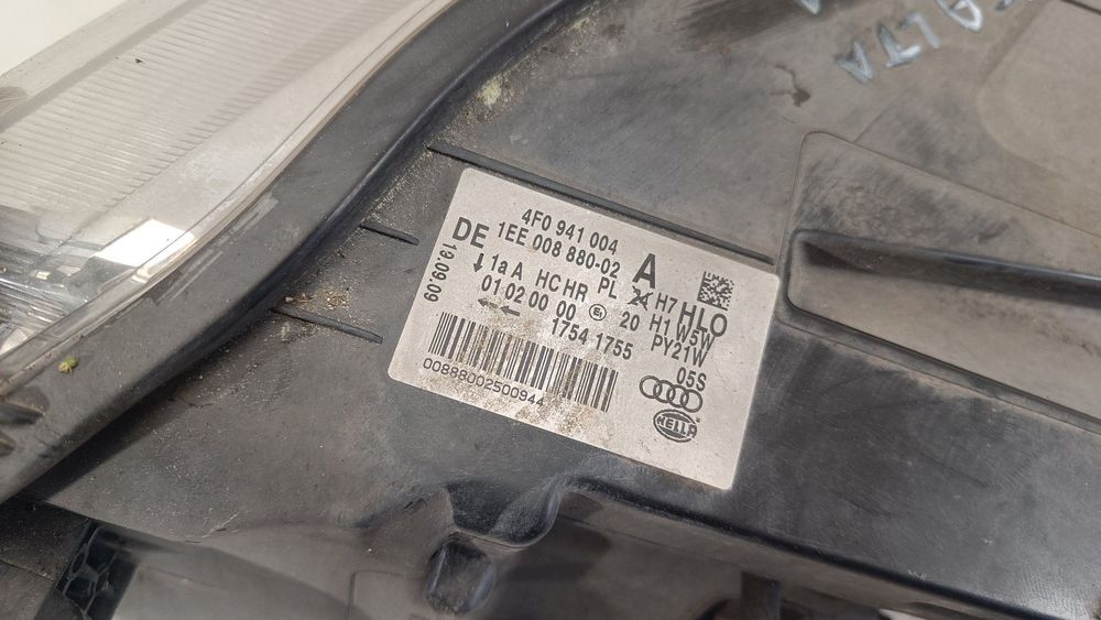 FAROL DIREITO AUDI A6 2006 -4F0941004