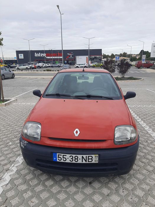 Renault clio 1.2 gasol. Impecável