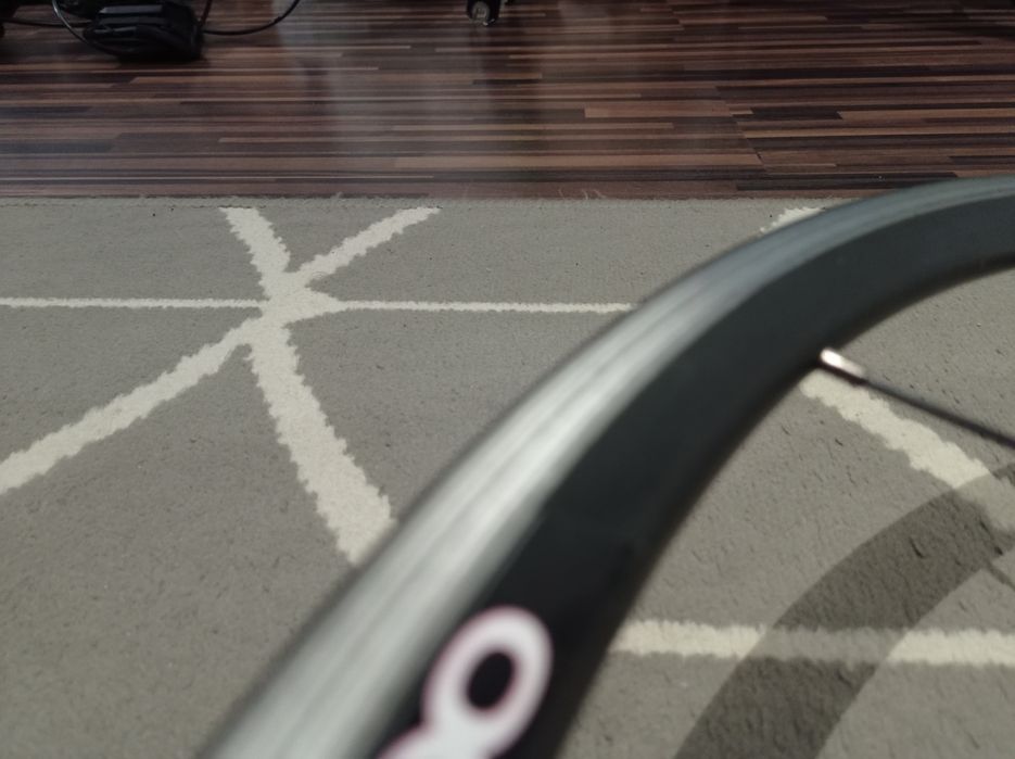 Koło szosowe qr przód