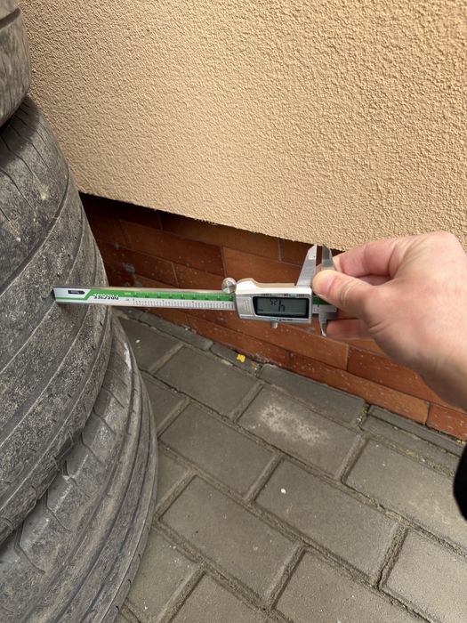 285/45 21 yokohama літо