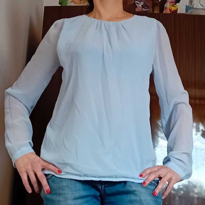 bluzka niebieska mgiełka 38 40