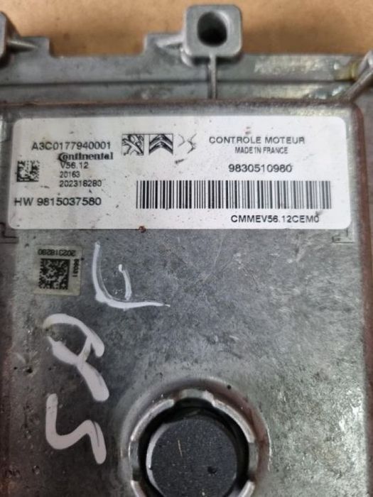 centralina Opel Corsa F 2021 ref : hw9815037580